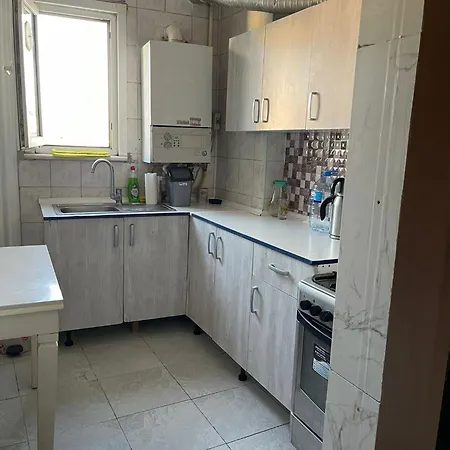 Large And Spacious In The Center *